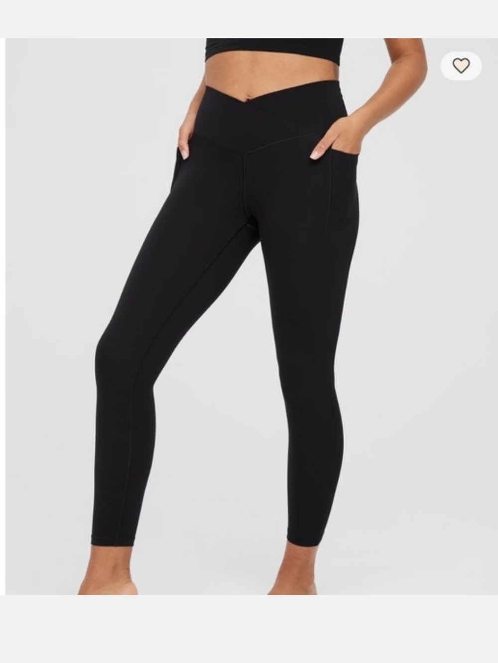High-Rise Black Active Leggings with Pockets
